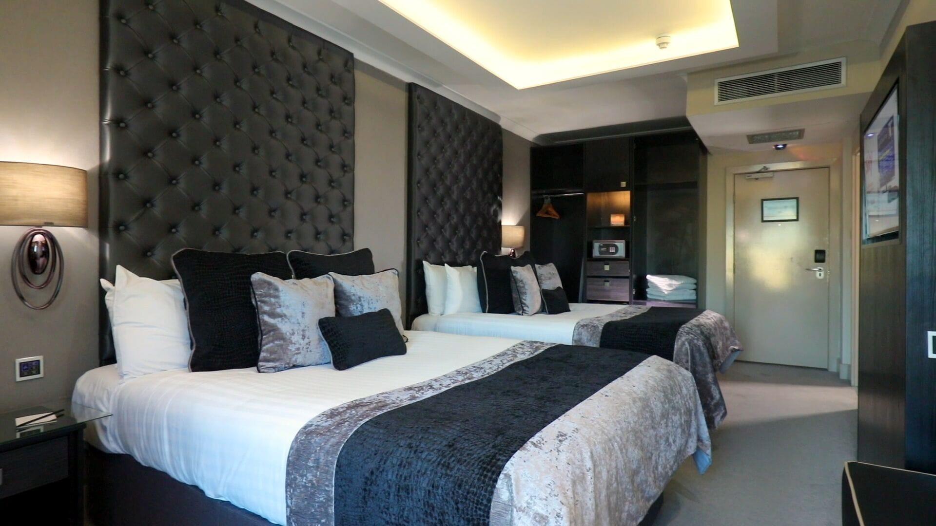 The Continental Hotel, Heathrow