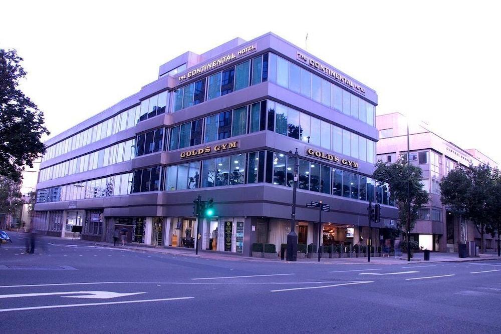 The Continental Hotel, Heathrow Hotel