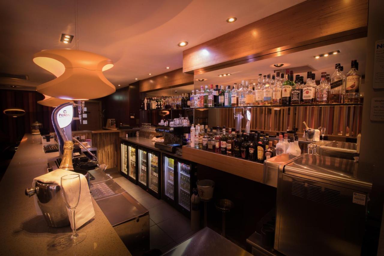 Hotel The Continental Hotel, Heathrow 4*