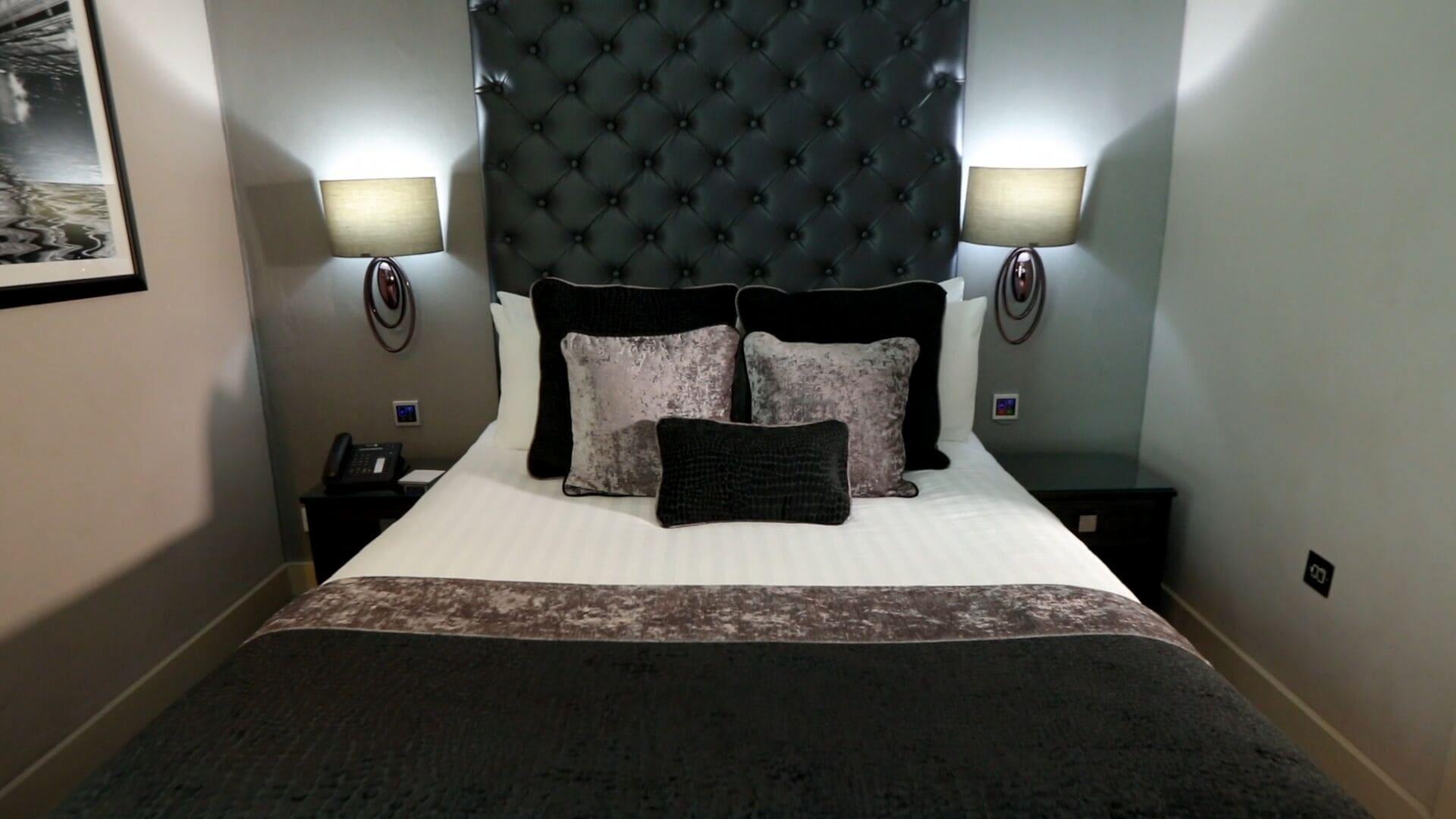 The Continental Hotel, Heathrow Hotel 4*