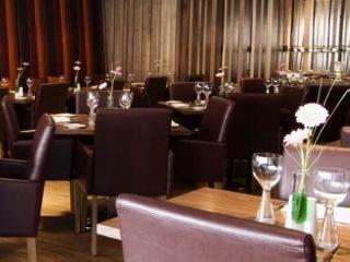 The Continental Hotel, Heathrow 4* Hounslow