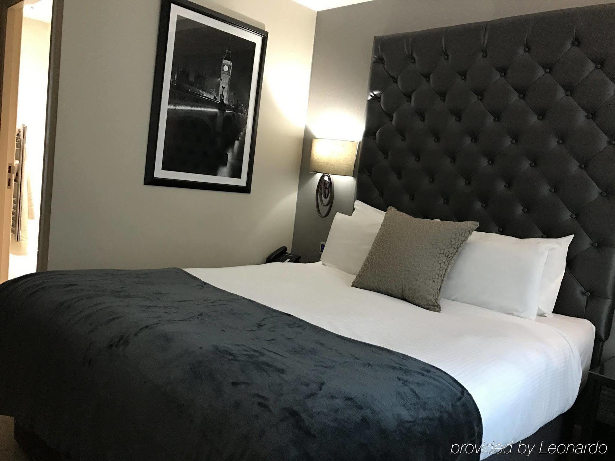 The Continental Hotel, Heathrow